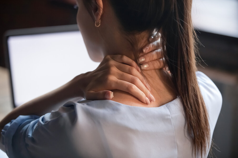 Neck Pain Relief: Causes, Home Remedies & When to Seek Help